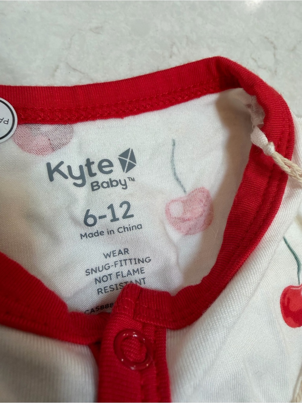 NWT Kyte Baby Cherry Footie Pajamas 6-12M Bamboo - Picture 3 of 3